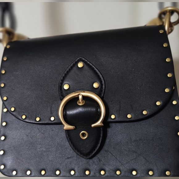 Coach Beat Bag With Rivets - Picture 4 of 7